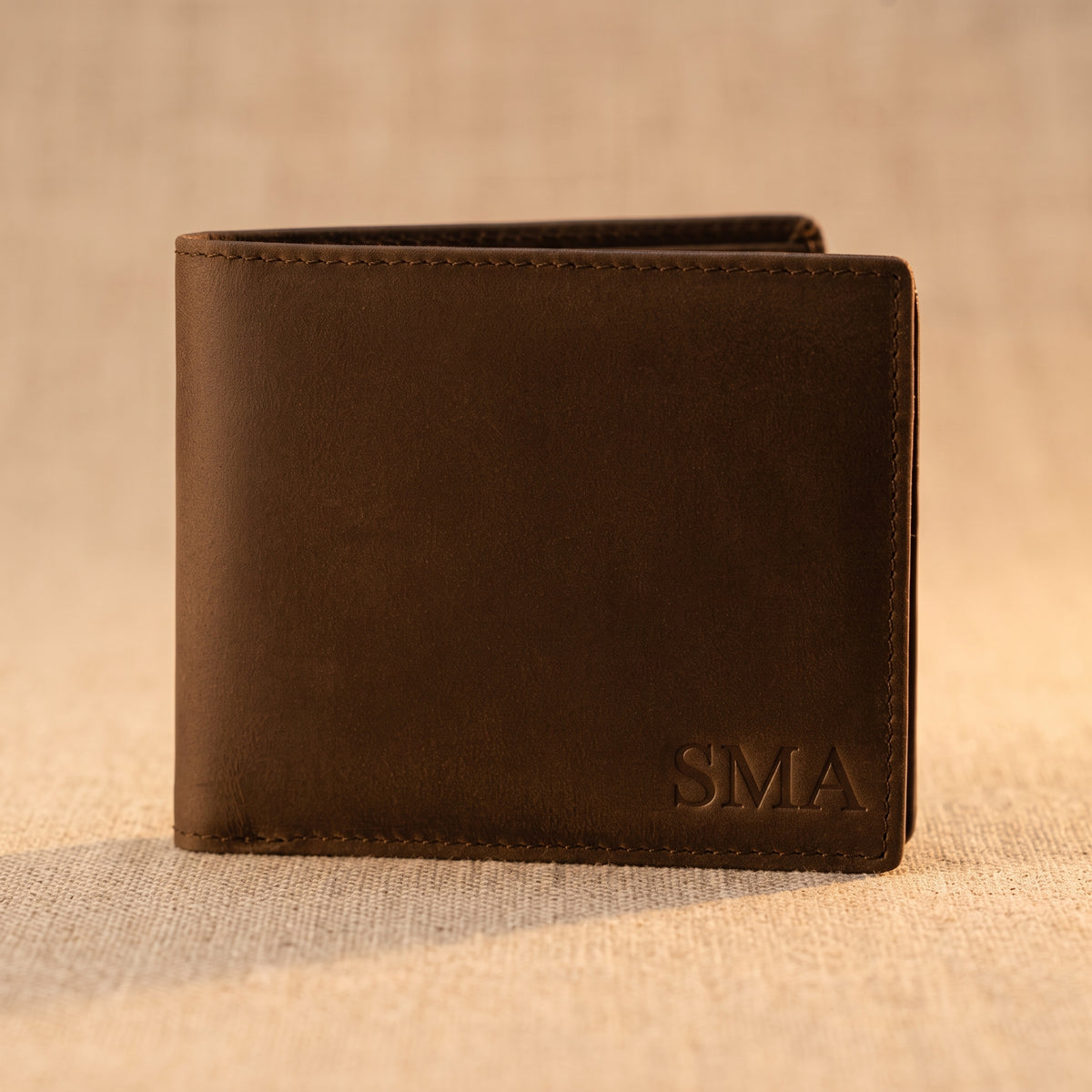 Personalised Leather Wallet| Custom Bifold Wallets with Initials | Engraved Gifts for Father's Day