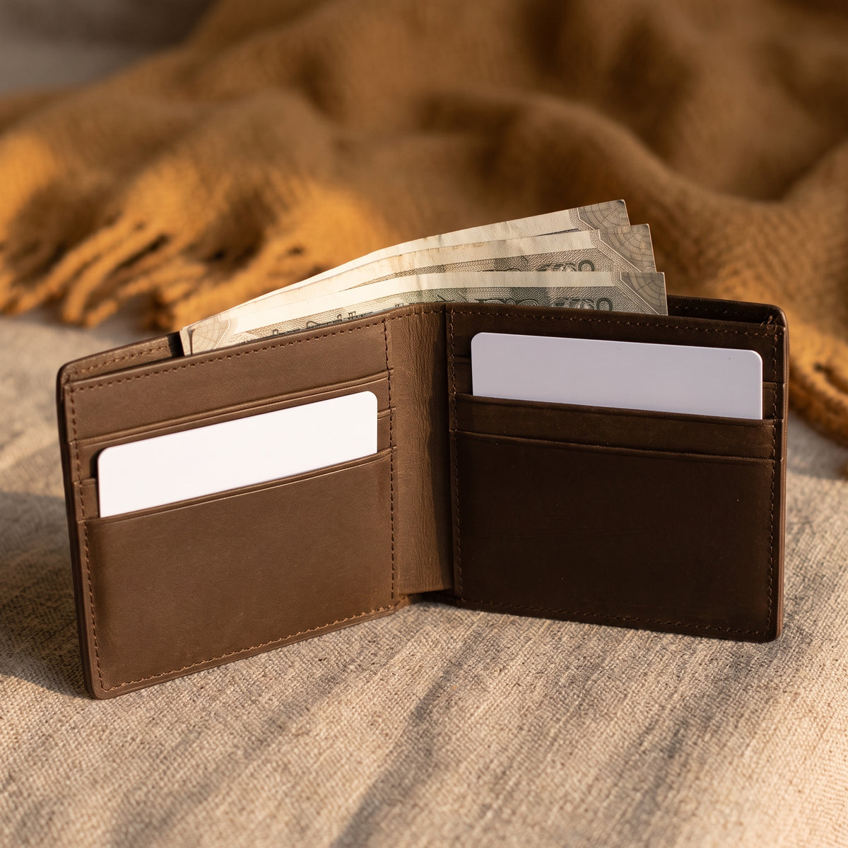 Personalised Leather Wallet| Custom Bifold Wallets with Initials | Engraved Gifts for Father's Day